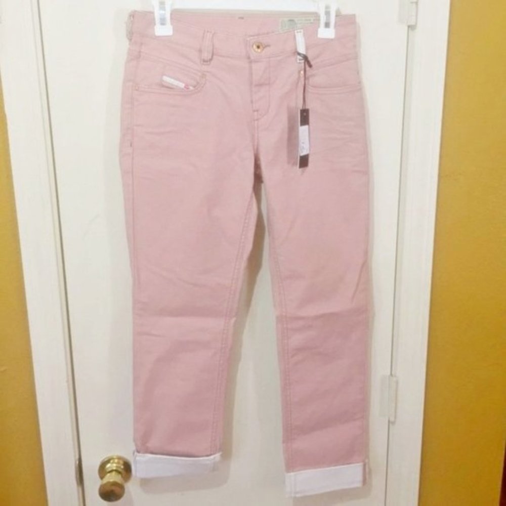 Diesel women's BELTHY relaxed fit low-waist stretch ankle cropped jeans 26x26